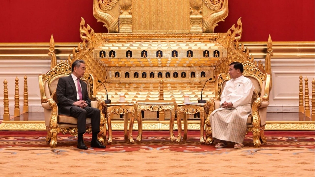 "หวัง อี้" พบ "มิน อ่อง หล่าย" ย้ำหนุนเมียนมาเต็มที่ด้านอธิปไตย-ความมั่นคง