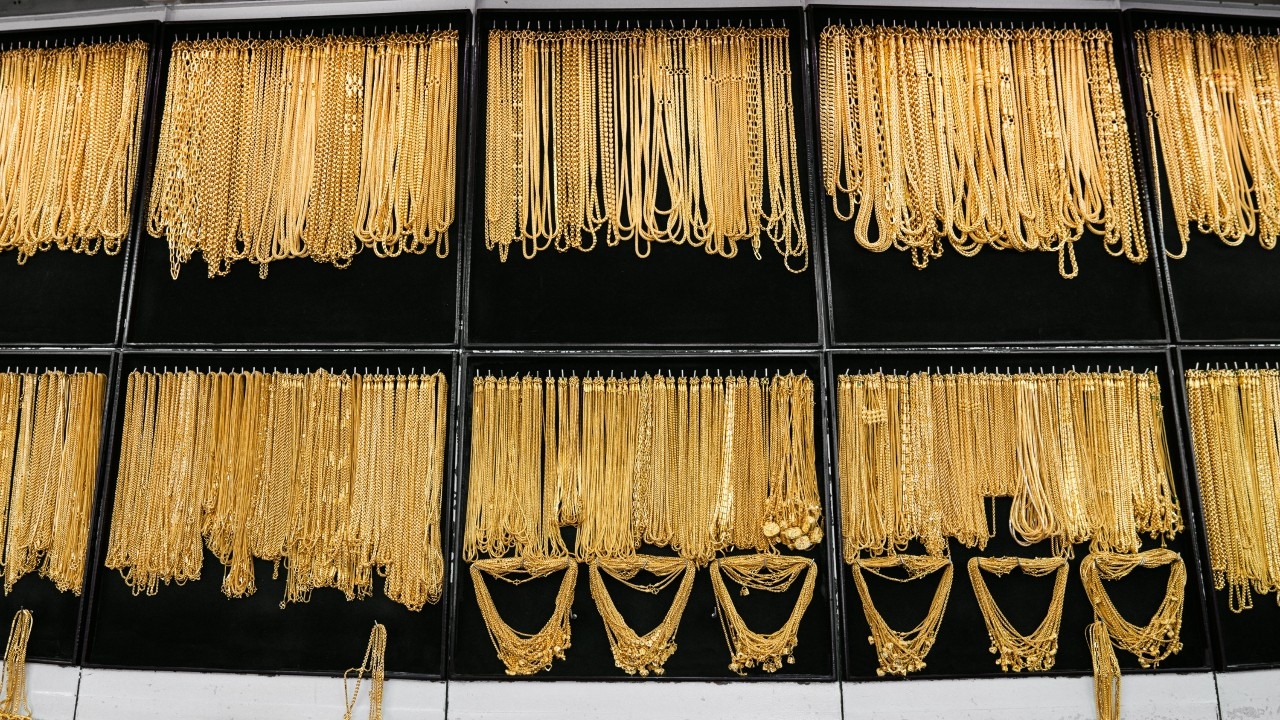 ราคาทองรูปพรรณวันนี้ ราคาทองแท่ง 10 มี.ค. 69 ปิดตลาด ผันผวน 16 ครั้ง เช็กราคาทองล่าสุด