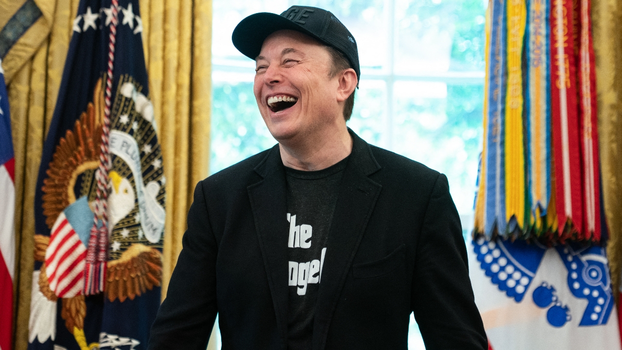 ฟอร์บส์เผย "อีลอน มัสก์" รวยสุดในประวัติศาสตร์ ทรัพย์สินพุ่ง 8.39 แสนล้านดอลลาร์