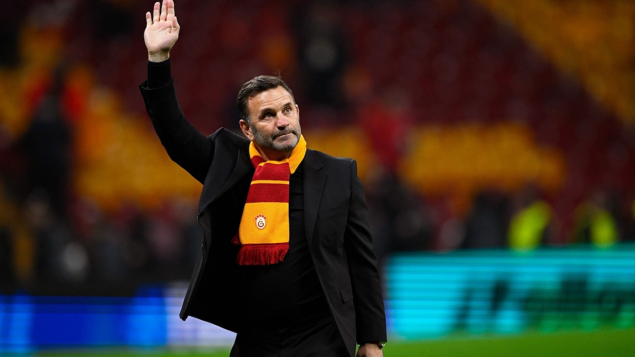 Liverpool, Listen Up: Galatasaray Coachs Bold Words After Clipping Reds Wings in UCL Round of 16 First Leg