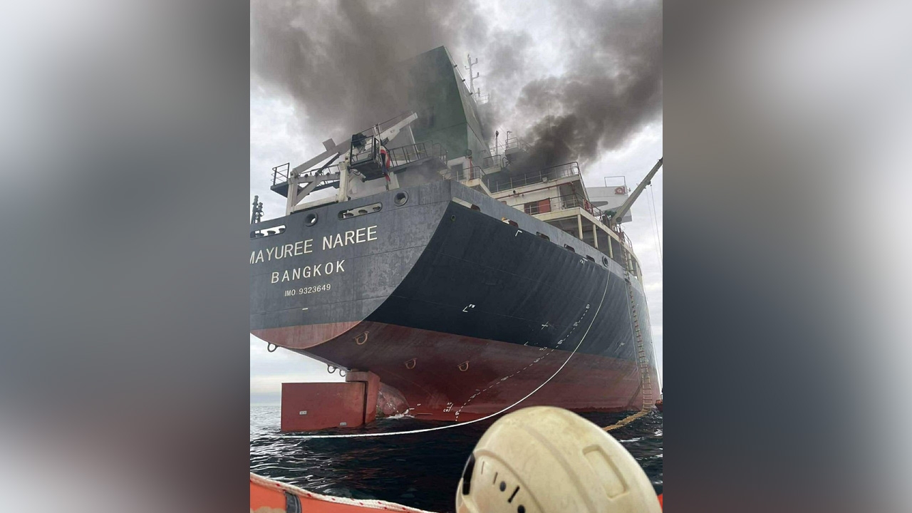  กองทัพเรือ เร่งประสานช่วยเหลือลูกเรือไทย 23 คน หลังเรือสินค้าไทยถูกโจมตีใกล้ช่องแคบฮอร์มุซ 