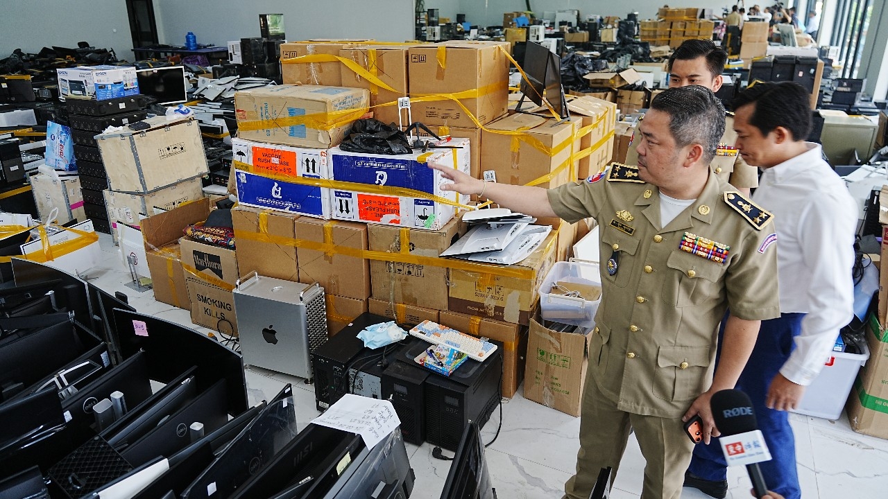 กัมพูชาประกาศล้างบาง "แก๊งคอลเซ็นเตอร์" ตั้งเป้าปิดศูนย์สแกมทั้งหมดภายในเมษายนนี้