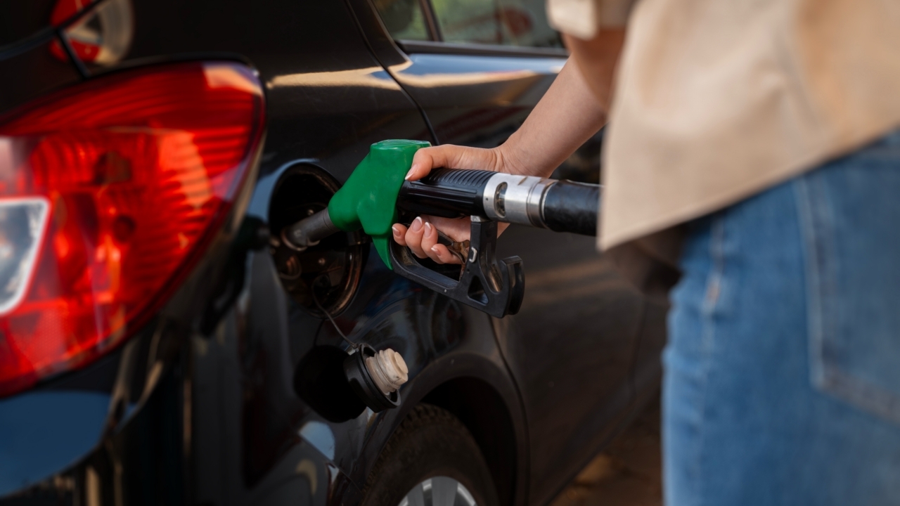 ราคาน้ำมันวันนี้ 12 มีนาคม 2569 เช็กราคาน้ำมันทุกชนิด แต่ละปั๊มลิตรละกี่บาท