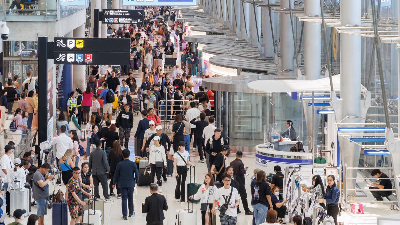 กพท.ยันเส้นทาง "เที่ยวบินไทย-ยุโรป" ยังเปิดบินได้ แนะประชาชนเช็กก่อนเดินทางทุกครั้ง