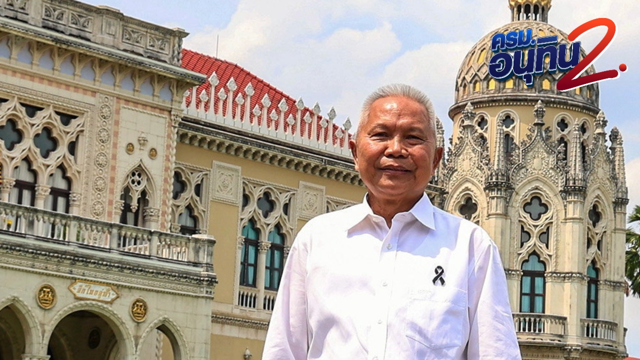 “โสภณ” ไหว้สิ่งศักดิ์สิทธิ์ทำเนียบฯ ลาตำแหน่งรองนายกฯ หลังถูกเสนอชื่อนั่งประธานสภาฯ