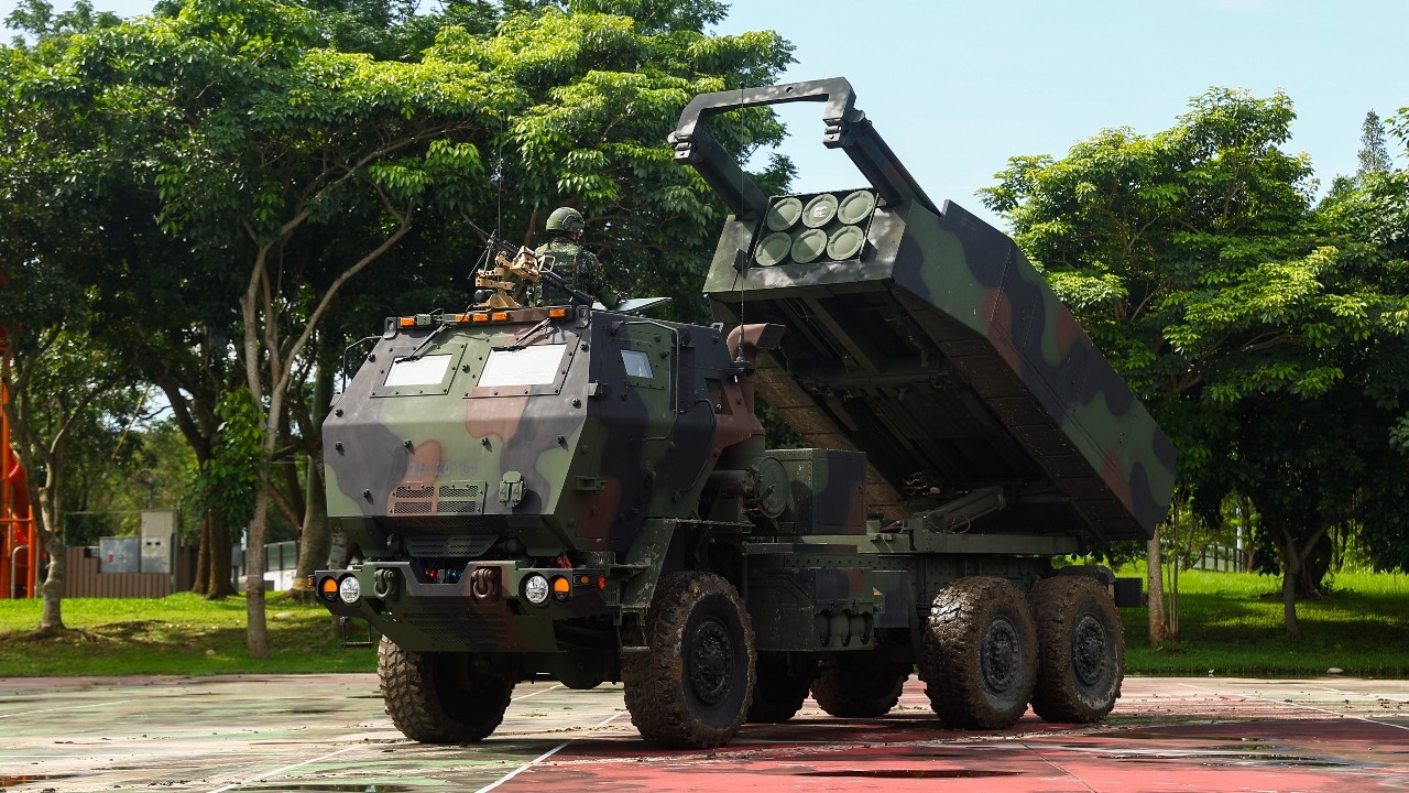 รัฐสภาไต้หวันไฟเขียว ลงนามซื้ออาวุธสหรัฐฯ 4 ดีลใหญ่กว่า 3 แสนล้าน