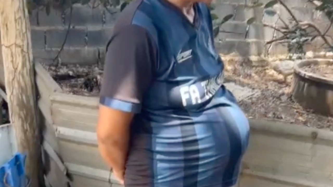 รวบหญิงท้องแก่ใกล้คลอดมั่วสุมเสพยาบ้า ส่วนสามีเผ่นหนี เร่งติดตามตัว