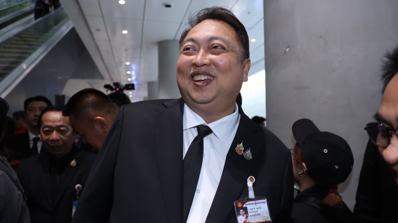 “สุชาติ” ส่งทนายฟ้อง “ไอซ์ รักชนก” เรียกค่าเสียหาย 50 ล้าน ดอกเบี้ยร้อยละ 5 ต่อปี