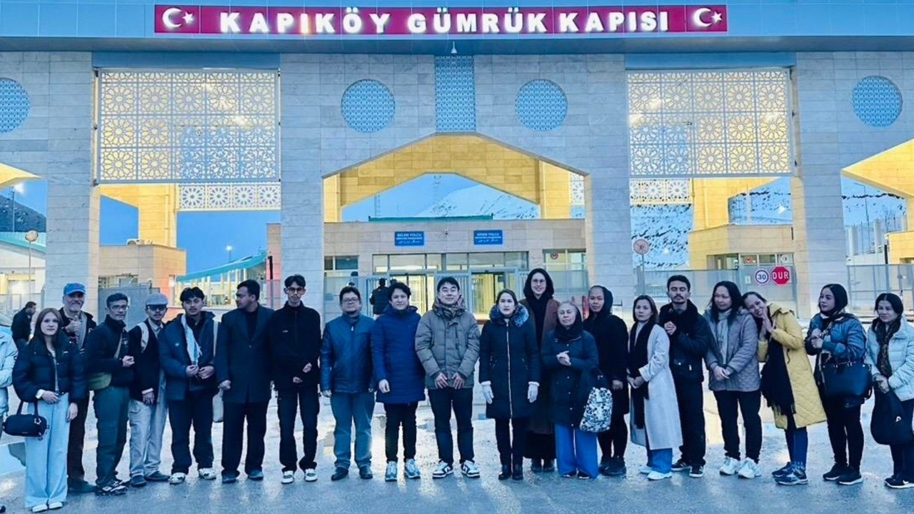 คนไทยชุดแรก 62 คน อพยพจากอิหร่านถึงตุรกี เตรียมเดินทางกลับไทย 8-9 มี.ค. 69