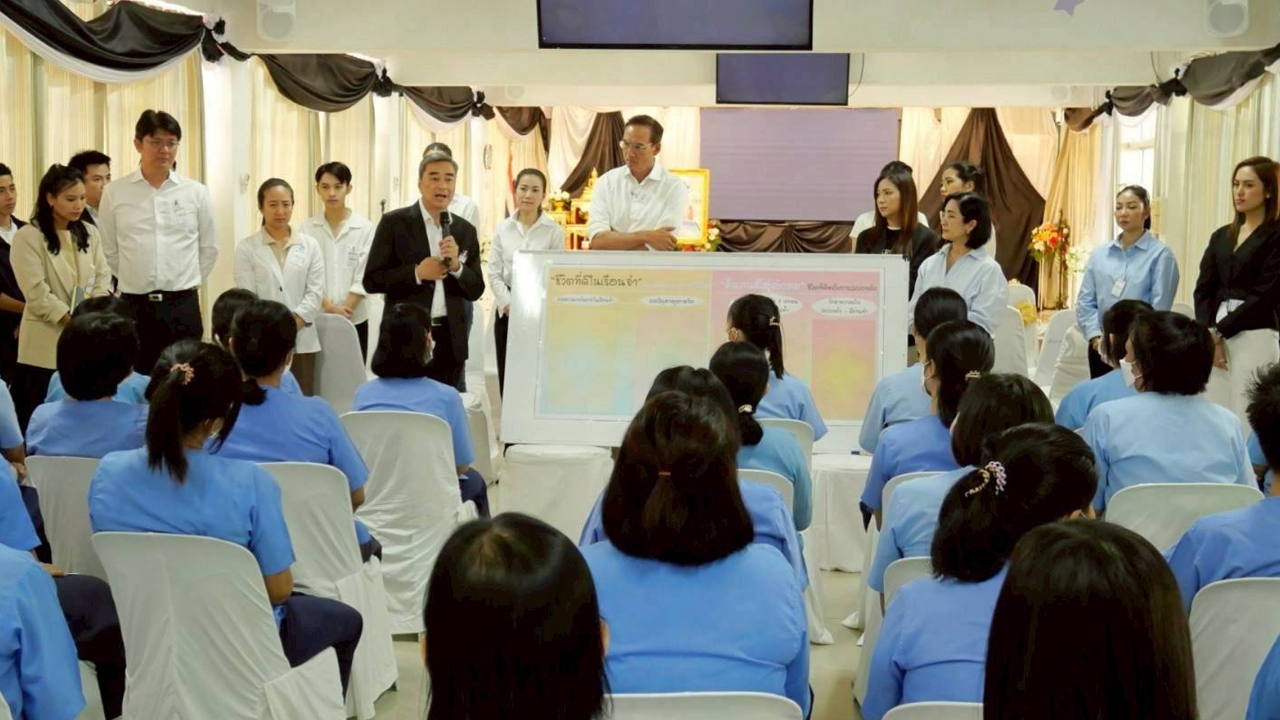 พรรคประชาธิปัตย์ปลุกพลังสตรีสากล เปิดแคมเปญ “Hope to Her” คืนโอกาสผู้หญิงหลังกำแพง