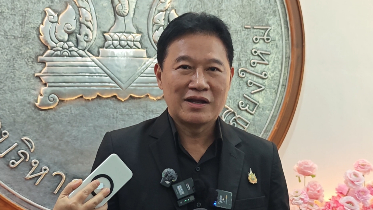 ดราม่าเสาไฟข้ามจังหวัด อบจ.เชียงใหม่ จ่อฟ้อง นายก อบจ.ลำพูน