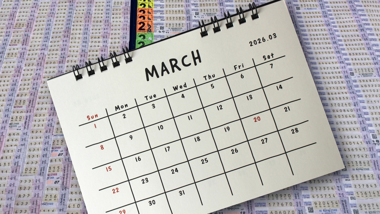 สถิติหวยวันจันทร์ นักเสี่ยงโชคถูกใจ เจอ "เลขเด็ดงวดนี้" เคยออกซ้ำมาแล้ว 2 รอบ