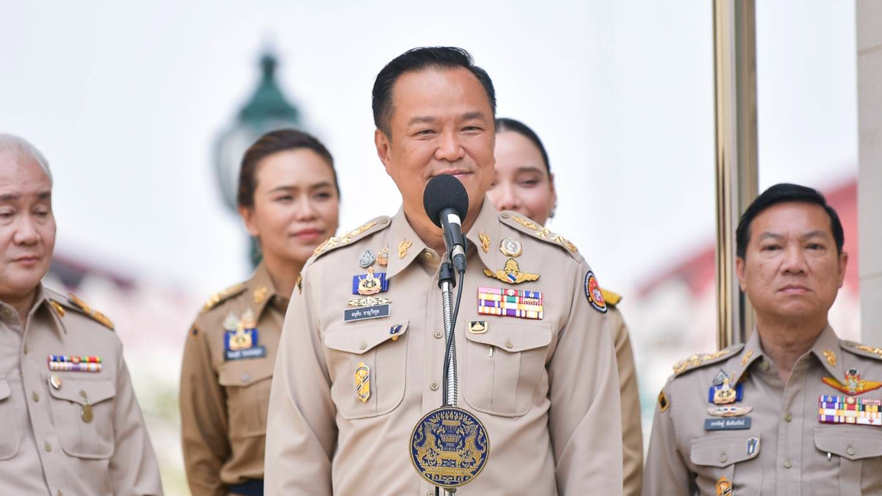 มติ อ.ก.พ. ปลด “หมอสุภัทร” นายกฯ ยันไม่มีกลั่นแกล้ง โยนเป็นเรื่องภายใน สธ.