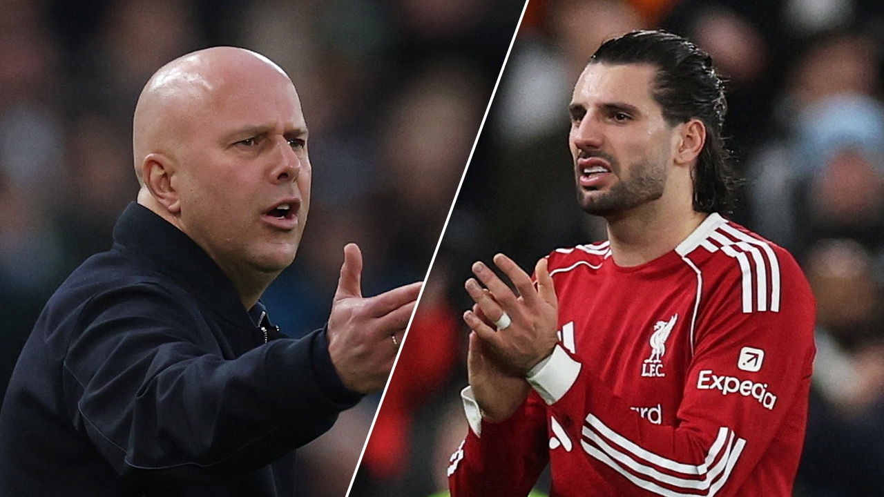 Whats the Plan? Klopp Decides on Liverpools Right-Back Dilemma Ahead of Premier League Clash with Sunderland