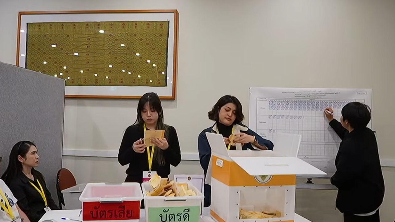 การนับคะแนนลงประชามตินอกราชอาณาจักร ซิดนีย์-แคนาดา-นิวยอร์กเรียบร้อยดี มีชาวไทยร่วมสังเกตการณ์