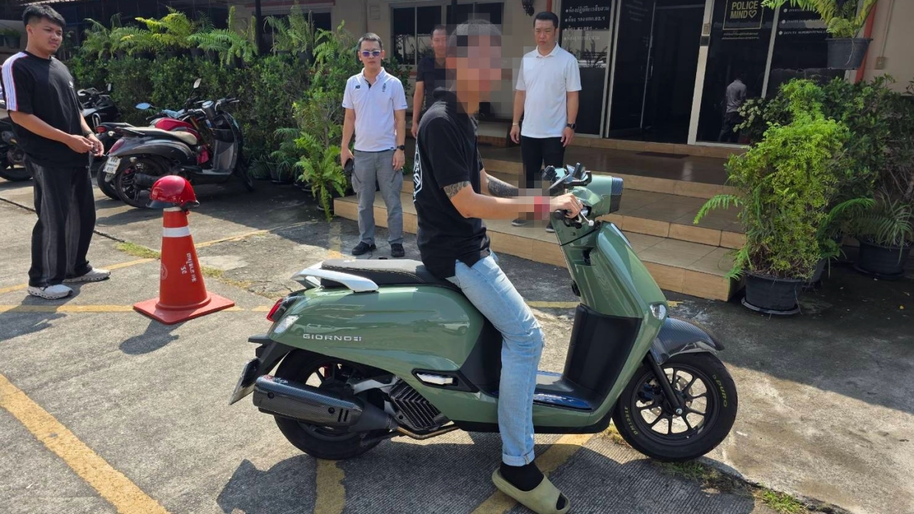 ​หนุ่มแทงรุ่นพี่ดับมอบตัว อ้างแค้นถูกผู้ตายขโมยบ้อง ซ้ำเจอขู่ยิงทิ้ง