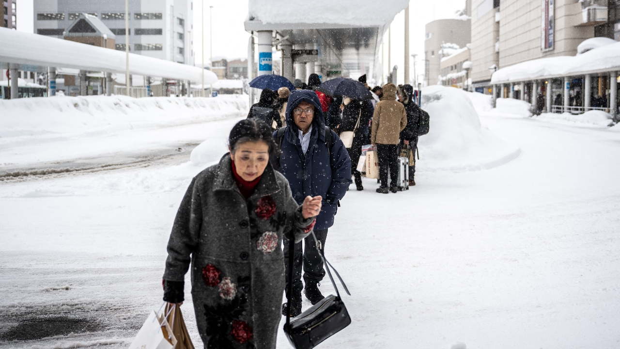 อุตุฯ ญี่ปุ่นเตือนภัยหิมะตกหนักต่อเนื่องไปจนถึงวันอาทิตย์