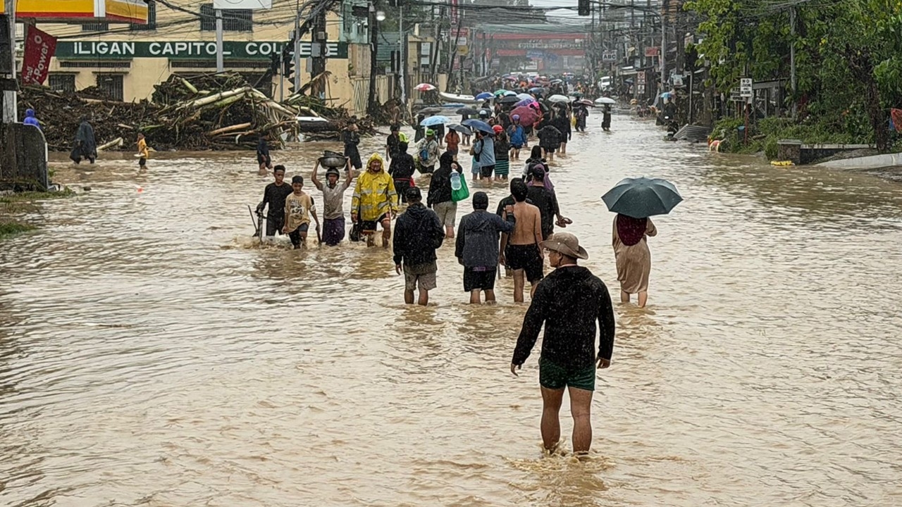 พายุโซนร้อน "เปญา" ถล่มฟิลิปปินส์ ดับอย่างน้อย 8 ศพ น้ำท่วม-ดินถล่ม ประชาชนอพยพกว่า 2.8 หมื่นคน