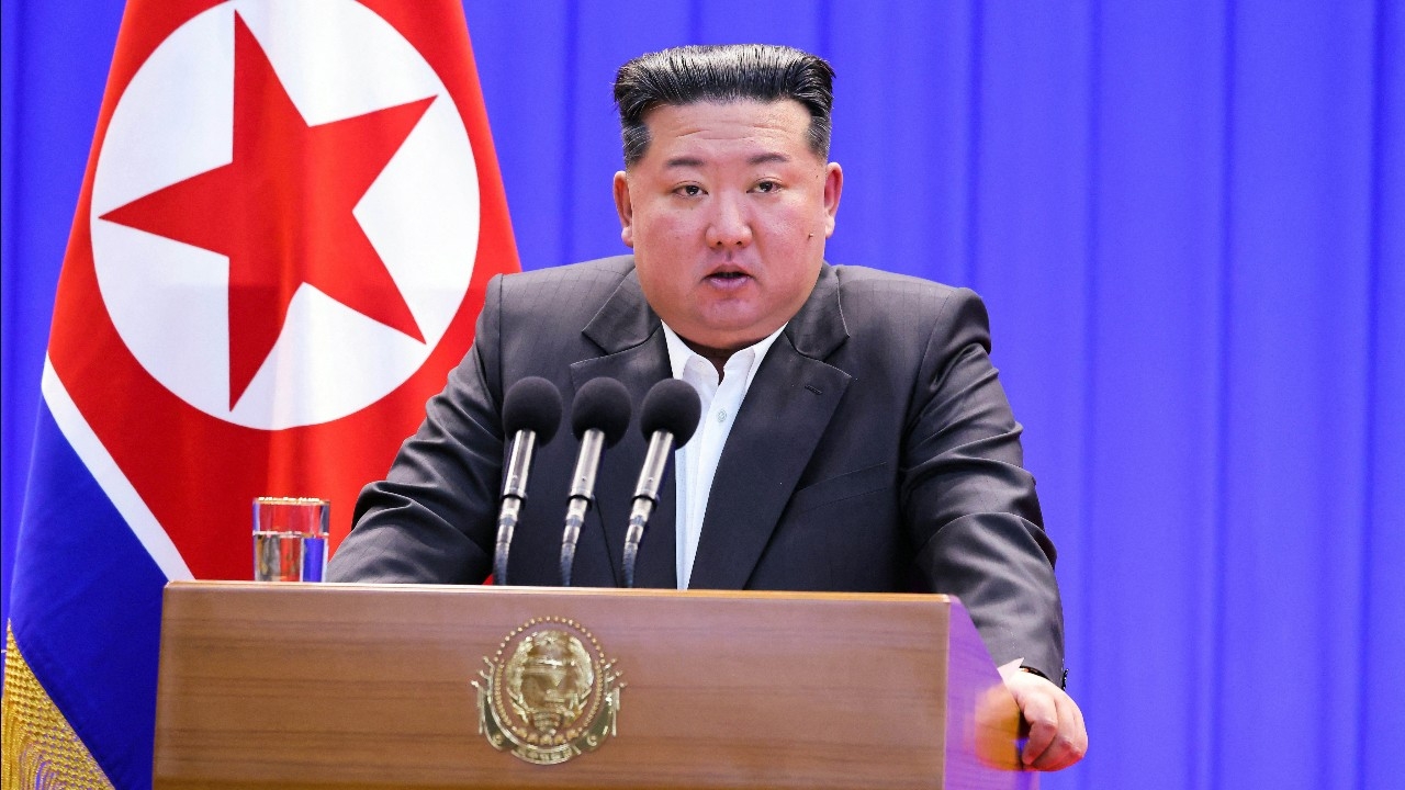 สหรัฐฯ จับตาเกาหลีเหนืออาจรื้อฟื้นตำแหน่ง “ประธานาธิบดี” ให้คิม จองอึน อย่างเป็นทางการ 