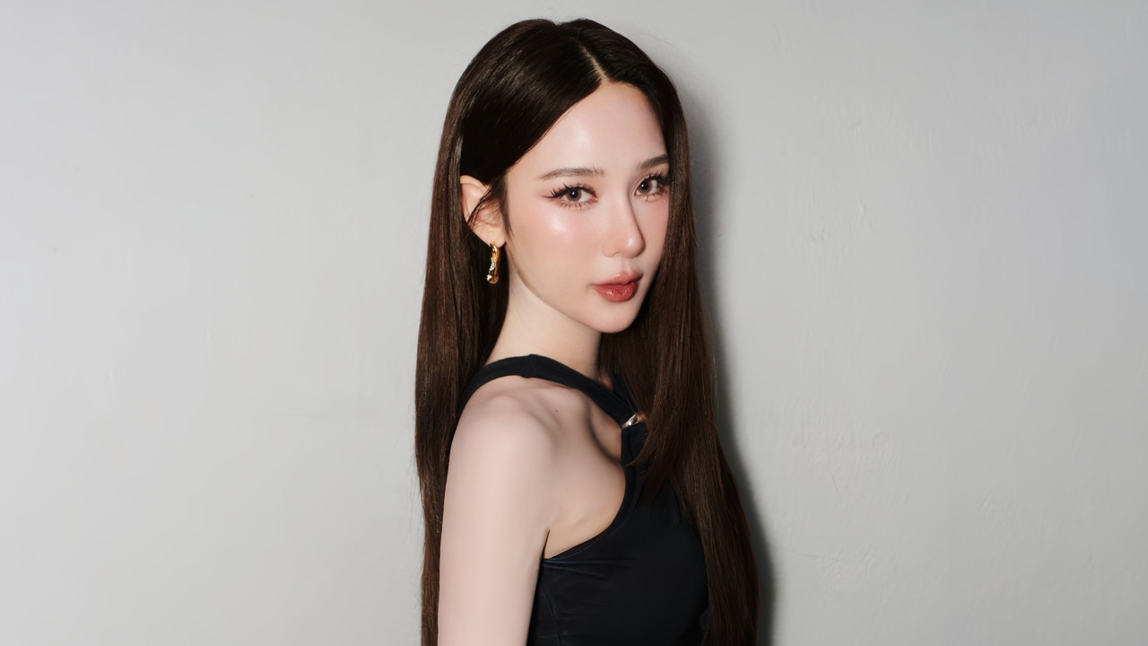 ญดา นริลญา ออร่าเซ็กซี่เกินต้าน! กราฟชีวิตรุ่งงานสุดปัง