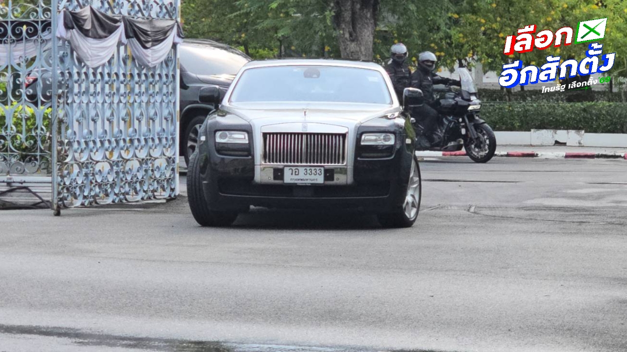 “อนุทิน” เข้าทำงานทำเนียบฯ ท่ามกลางกระแสจัดตั้งรัฐบาลยังไม่ชัดเจนดึงกล้าธรรมร่วมหรือไม่