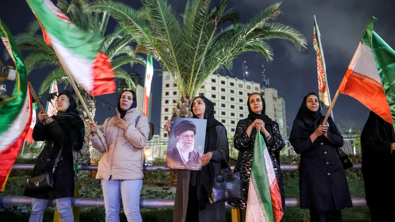 กาชาดอิหร่านเผยดับแล้ว 555 ศพ หลังสหรัฐฯ–อิสราเอลเปิดฉากโจมตี