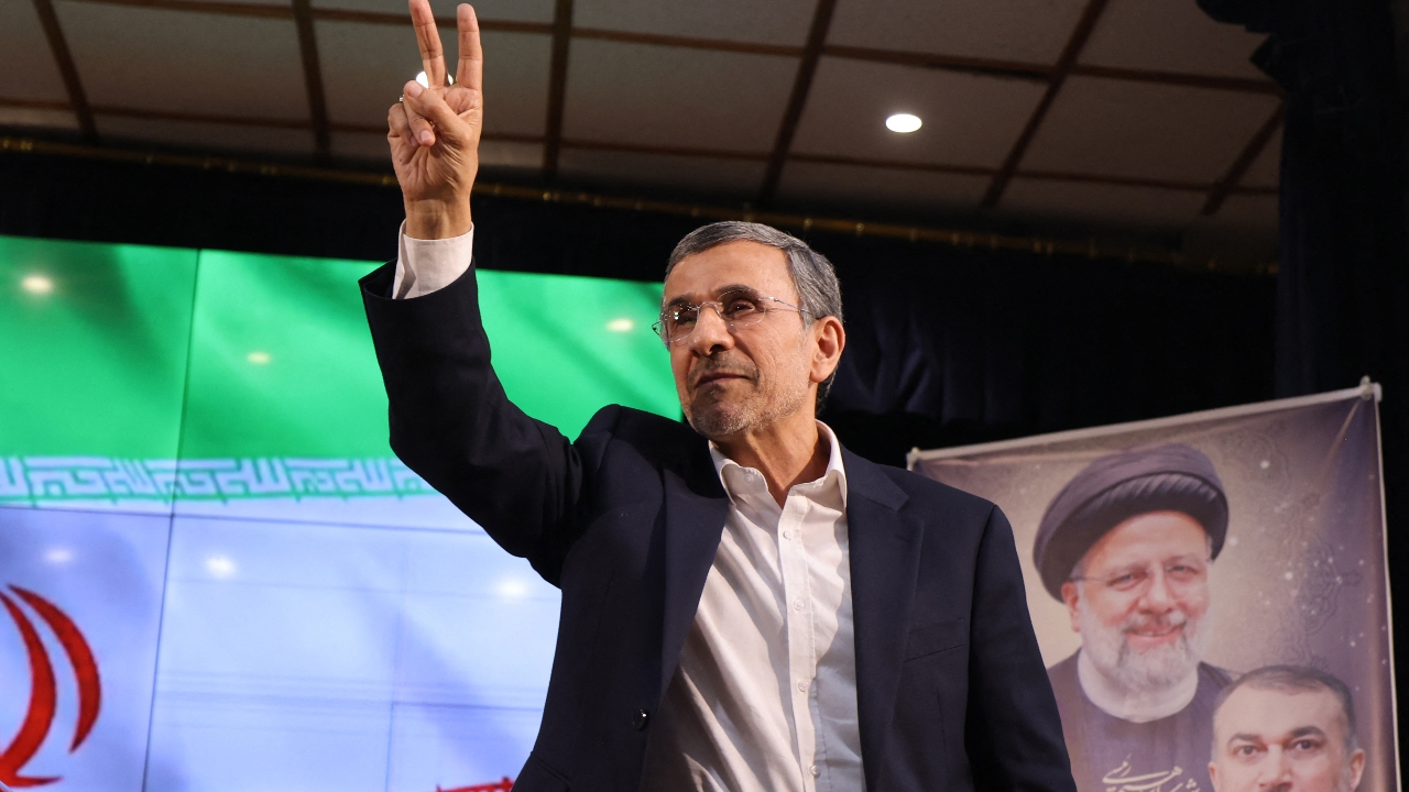 เปิดประวัติ "มาห์มูด อาห์มาดีเนจาด" อดีตประธานาธิบดีอิหร่าน