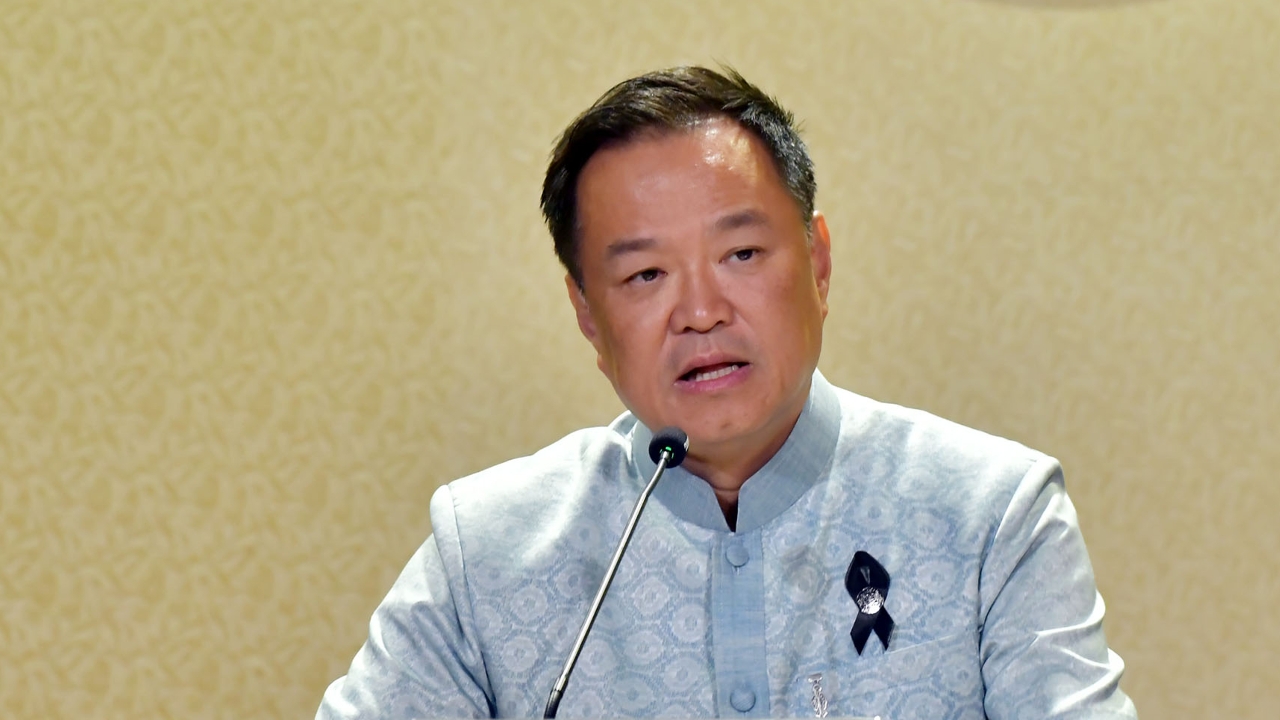 “อนุทิน” สั่งเตรียมอากาศยานไปรับคนไทยในอิหร่าน ให้ทุกหน่วยเตรียมพร้อมตลอด 24 ชั่วโมง