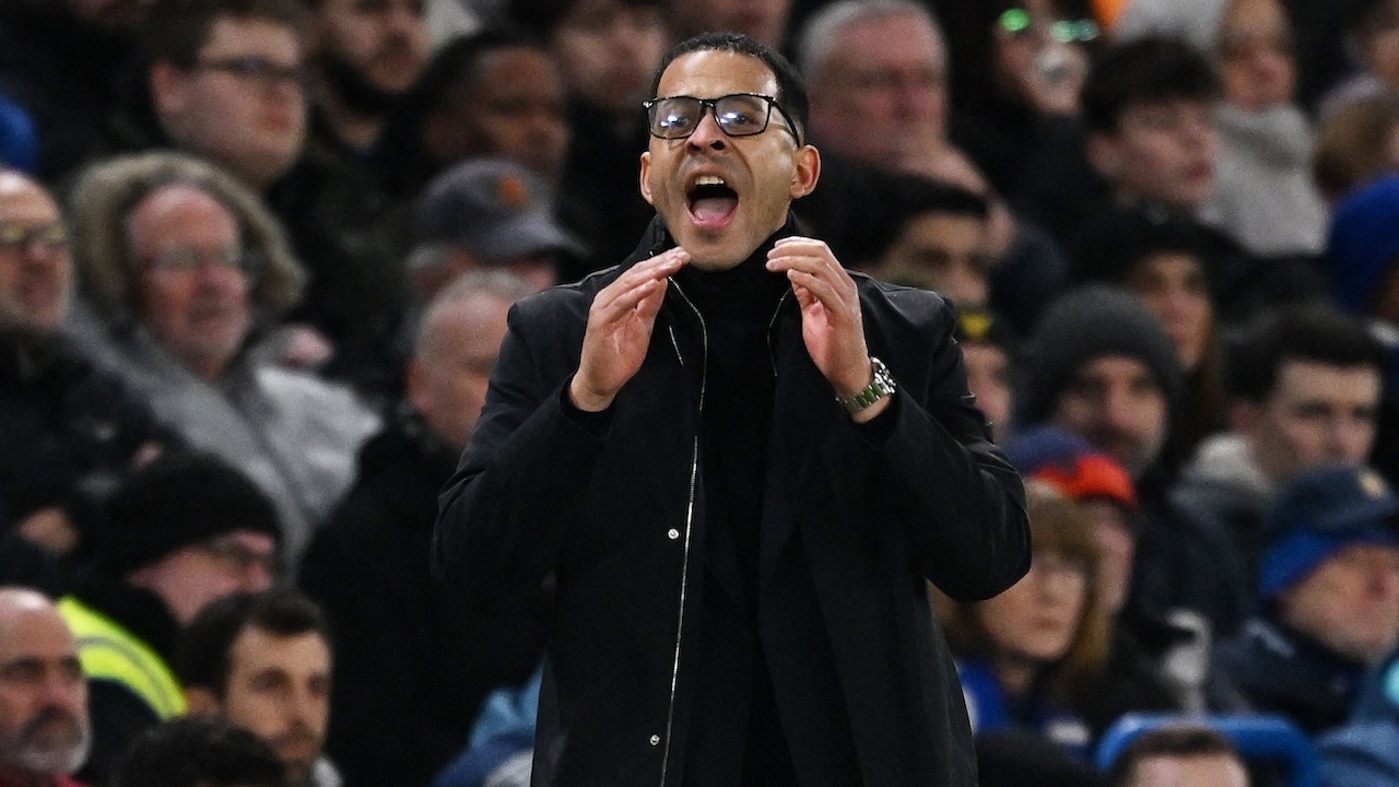 Liverpool Beware! Liam Rosenior Signals Chelsea’s Bid for UEFA Champions League Spot