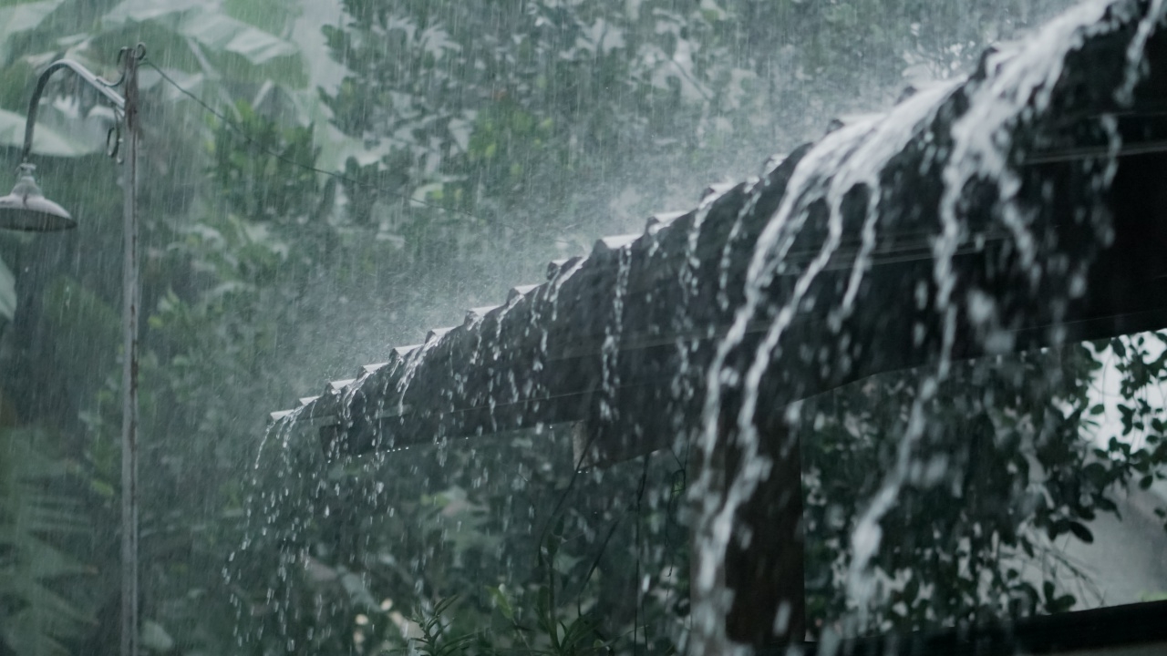 ประกาศฉบับที่ 5 เตือน "พายุฤดูร้อน" เช็กจังหวัดได้รับผลกระทบ เสี่ยงฝนตกหนัก