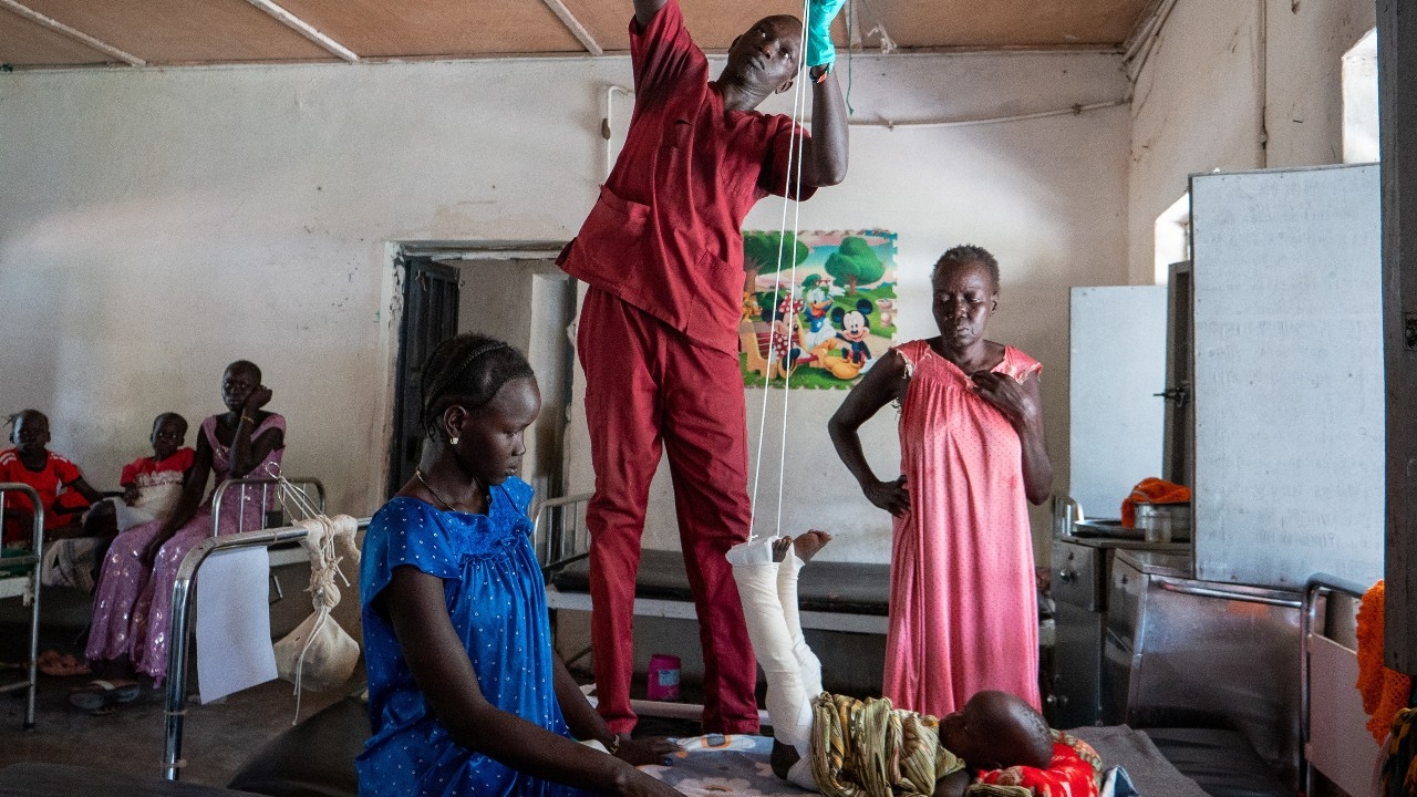 วิกฤตความช่วยเหลือด้านมนุษยธรรมในซูดานใต้ทวีความรุนแรง ขณะสมรภูมิเลือดยังยืดเยื้อ
