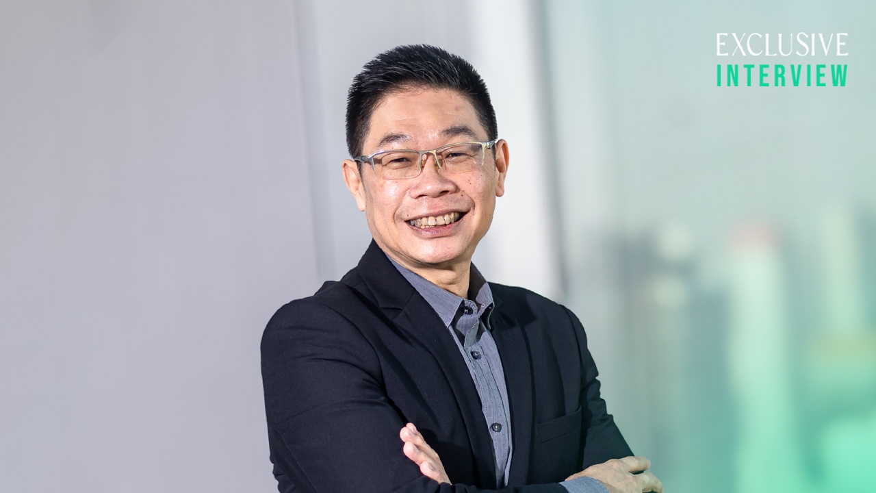 คุยกับ “วิโรจน์ ตั้งเจริญ” เมื่อ CFP ไม่ใช่ “เซลส์ขายของ” แต่คือ “สถาปนิกชีวิต-คุณหมอการเงิน”