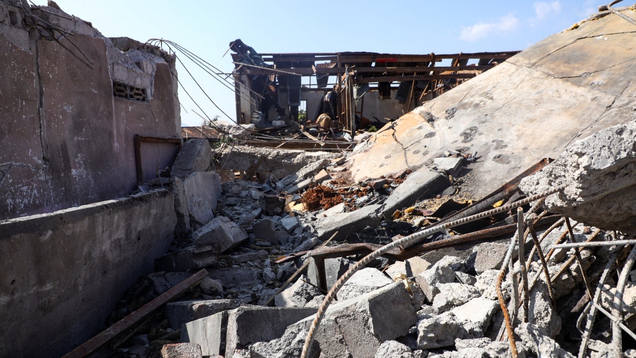 กองทัพเมียนมาเดินหน้าสุ่มโจมตี ทิ้งระเบิดใส่งานศพ-งานแต่งหลายพื้นที่ คร่าชีวิตพลเรือน 27 ศพ 