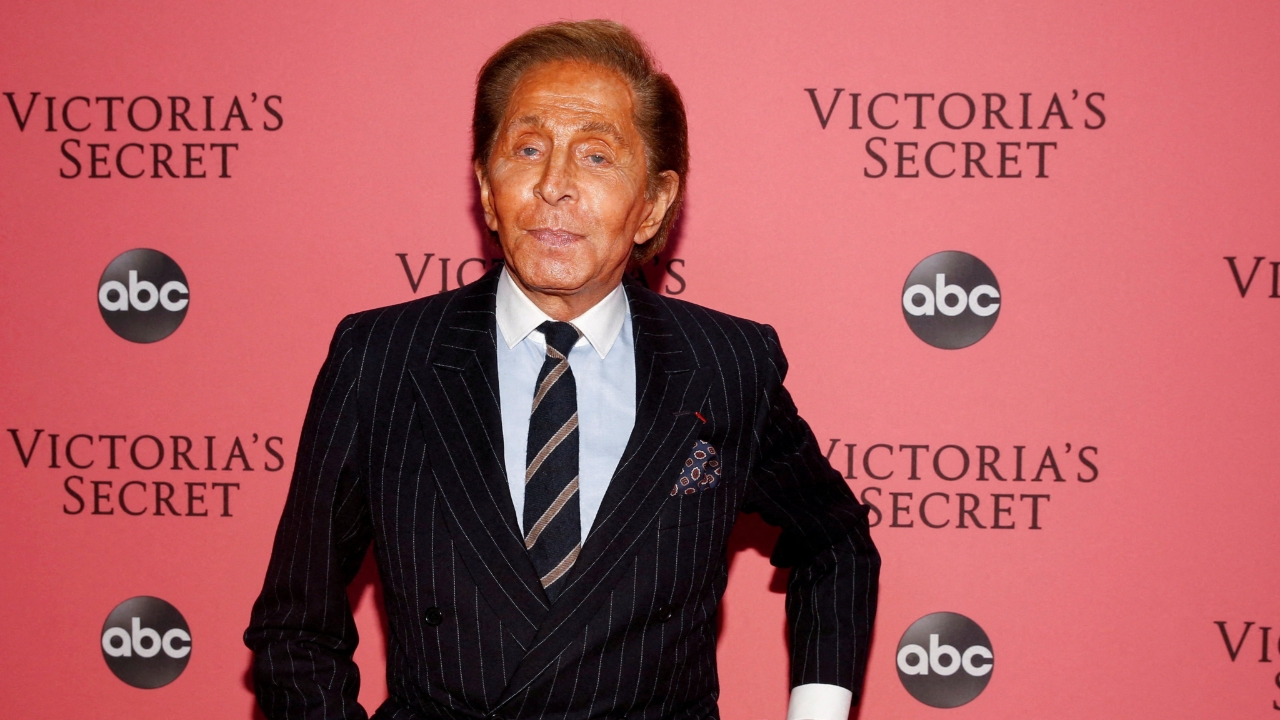 วาเลนติโน ตำนานดีไซเนอร์อิตาลี เสียชีวิตแล้วในวัย 93 ปี