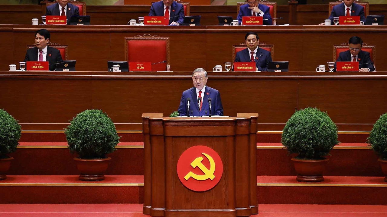 "โต เลิม" ประกาศตั้งเป้าจีดีพีเวียดนามโตปีละ 10% พร้อมรวบอำนาจคุมพรรค-รัฐ