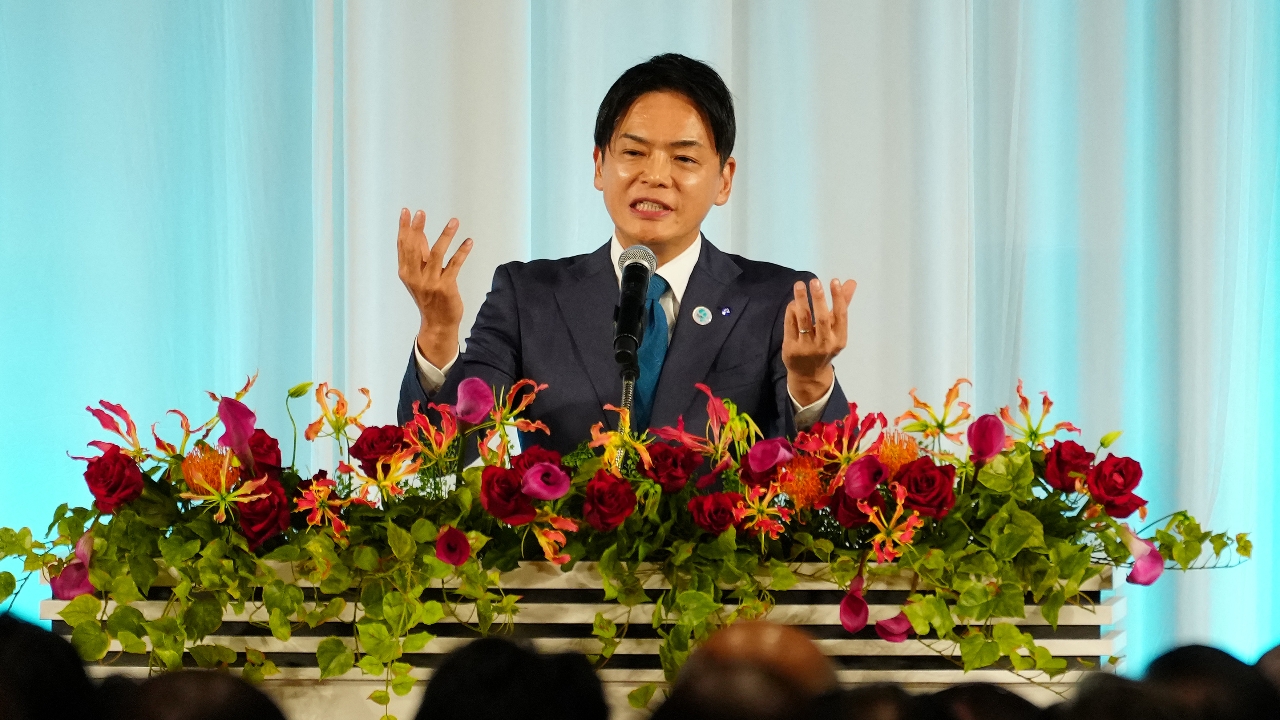 นายกเล็กโยโกฮามายอมรับผิด ปมด่าลูกน้อง "เศษเดนมนุษย์" ไล่ไปคว้านท้อง