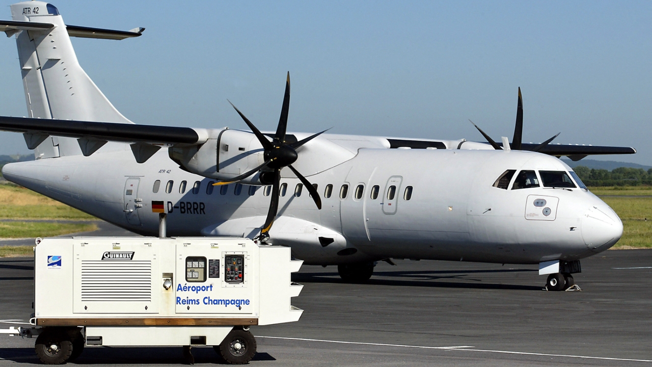 อินโดนีเซียเร่งค้นหา เครื่องบินเล็กสูญหาย พร้อมผู้โดยสาร 10 คน