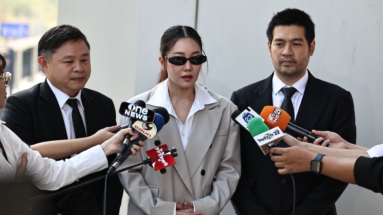 นุ่น-ต๊อด เปิดใจ หลังคดีฟ้องหมอดูไกล่เกลี่ยไม่สำเร็จ ทนายแก้ว เผยจำเลยไม่มาศาล