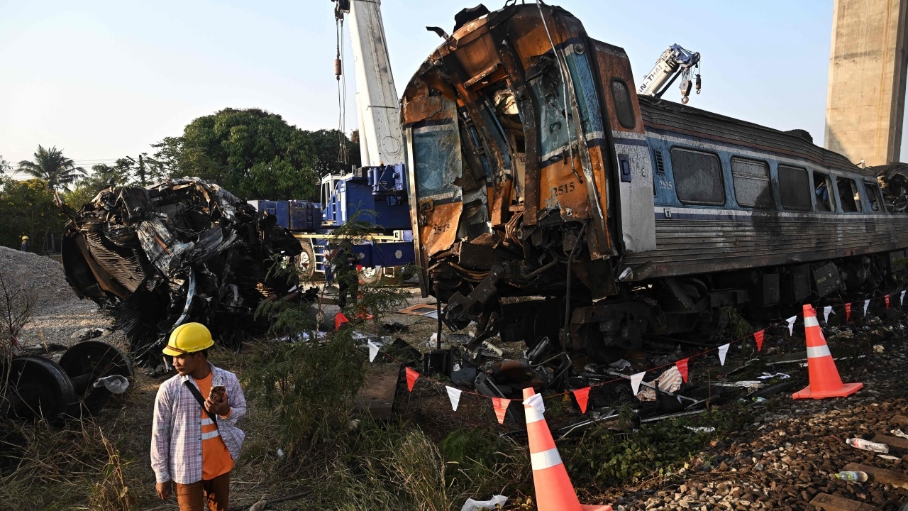 เผยตัวเลขเยียวยา เหตุเครนหล่นทับรถไฟ จ่ายญาติผู้เสียชีวิต รายละ 1.69 ล้าน