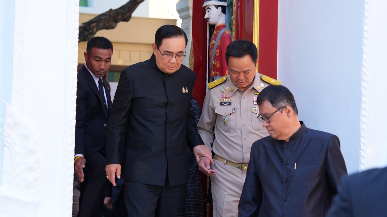 นายกฯ เผยกราบสมเด็จพระสังฆราช วันขึ้นปีใหม่ เจอ “บิ๊กตู่” แนะนำแนวทางเรื่องชายแดน 