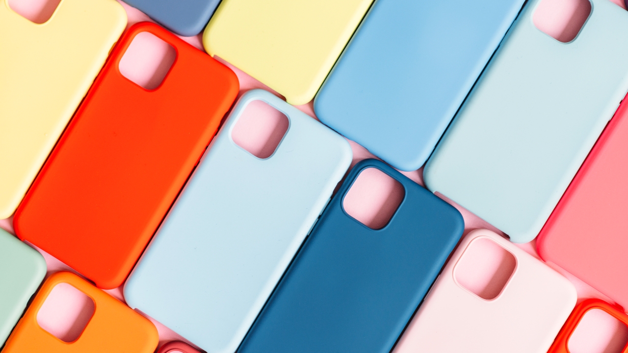 สีเคสโทรศัพท์เสริมดวง 2569 ตามวันเกิด ใช้สีไหนดี เสริมดวงรุ่ง พุ่งแรง