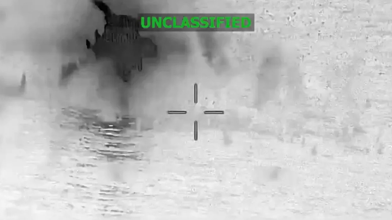 สหรัฐฯ เปิดฉากถล่มเรือขนยาเสพติดในมหาสมุทรแปซิฟิก ดับ 2 ราย