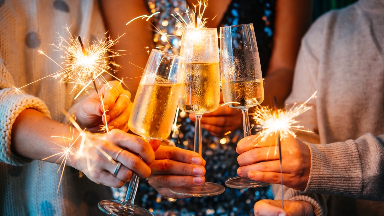 อัปเดต 50 แคปชั่นเดือนมกราคม คำคมมกราคม สวัสดีปีใหม่ 2569