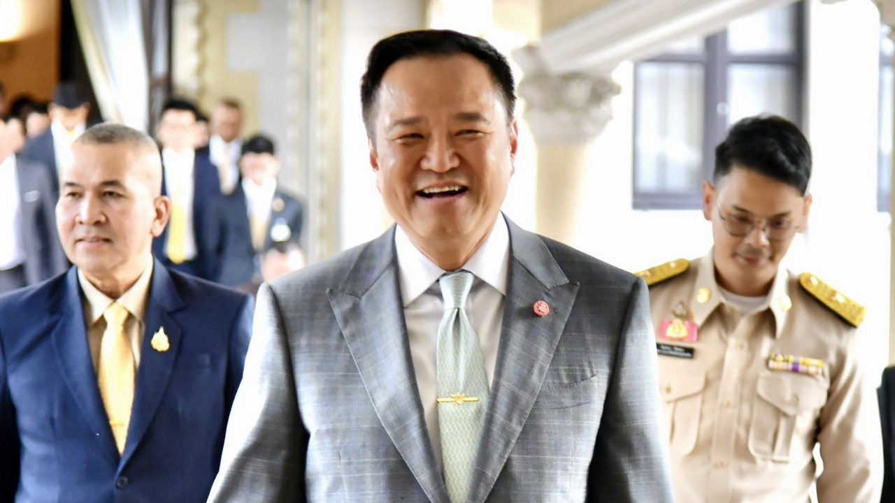 “นายกฯ” อวยพรปีม้า ขอคนไทยหมดเคราะห์ตั้งแต่วินาทีนี้ ได้กลับมาหรือไม่อยู่ที่ประชาชน