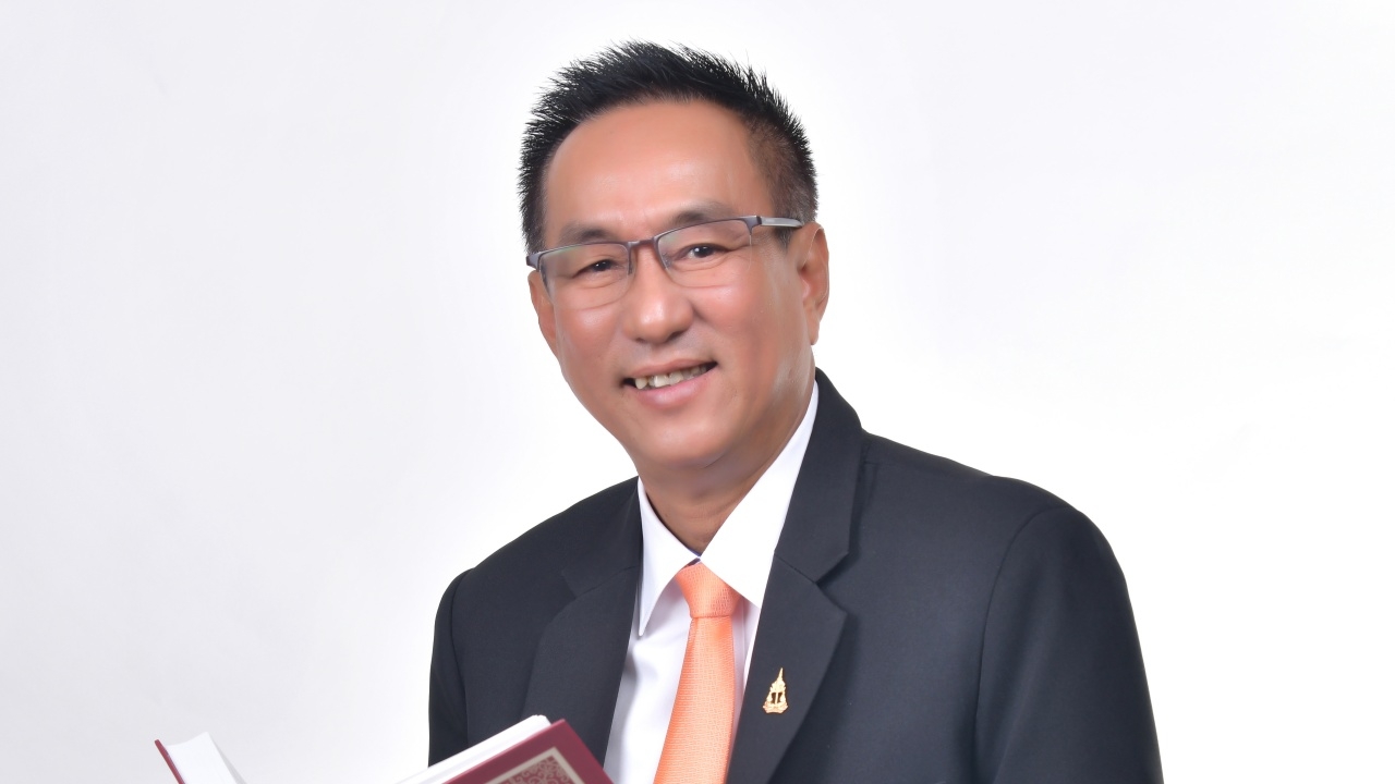 อสส. ยันไม่เกี่ยวข้องการเมือง หลังลูกสาวสวมเสื้อภูมิใจไทย ลงสมัคร สส.นนทบุรี