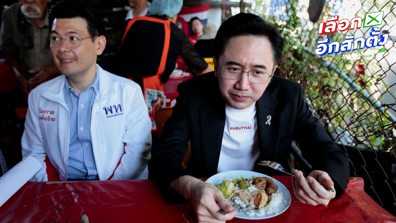 “ยศชนัน” แวะทานข้าวแกง ไข่พะโล้-ผัดผัก เติมพลังมื้อเช้า บอก “วันนี้อีกยาวไกล”