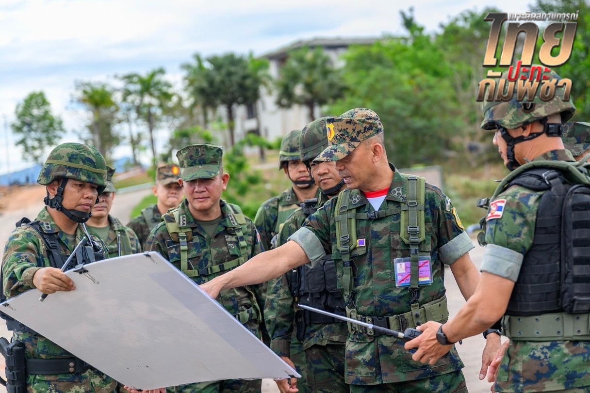 ผบ.กปช.จต. ตรวจพื้นที่แนวรบตราด เยี่ยมกำลังพล หลังยึดคืนผืนแผ่นดินไทย 2 ที่หมาย