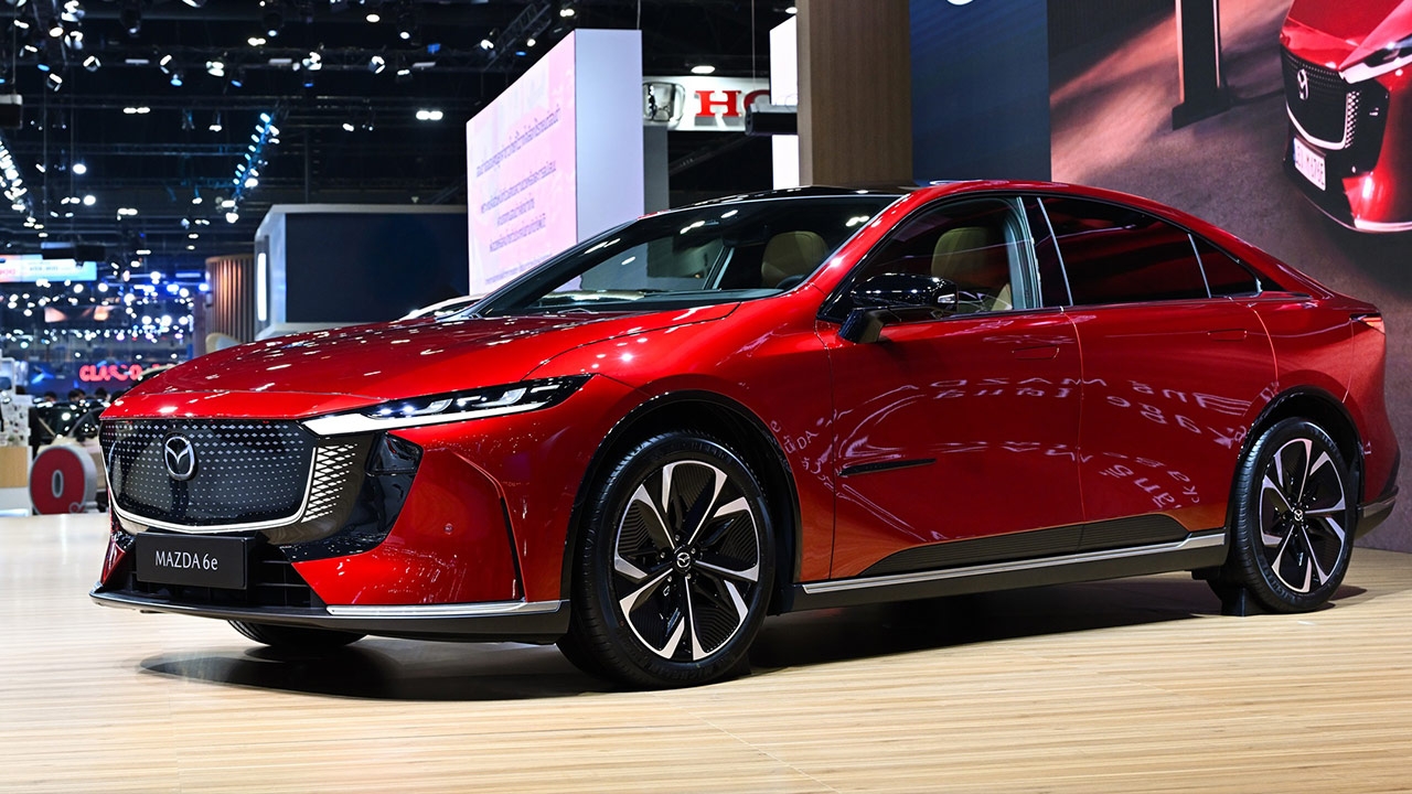 มาสด้าเก็บยอดจองรถไฟฟ้า Mazda6e เพิ่มอีก 1 พันคัน ดันยอดจองซื้อทะลุ 4,000 คัน