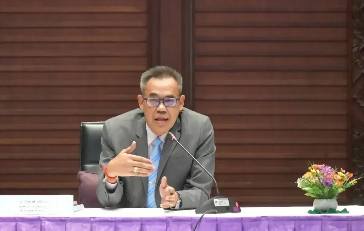 ป.ป.ช. เลื่อนลงมติคดี 44 อดีต สส.ก้าวไกล หลังผู้ถูกกล่าวหายื่นร้องขอความเป็นธรรม