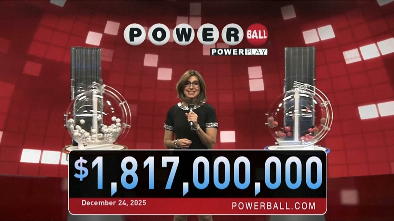 เศรษฐีใหม่รับคริสต์มาส ลอตเตอรีพาวเวอร์บอลแตกที่รัฐอาร์คันซอ คว้าแจ็กพอต 5.6 หมื่นล้านบาท